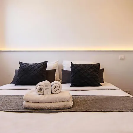 Phaedrus Living - Seaside Executive Flat Harbour 207 Апартаменти