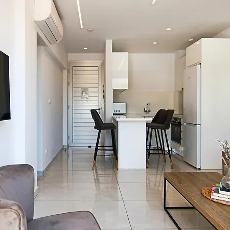 Phaedrus Living - Seaside Executive Flat Harbour 207 Апартаменти